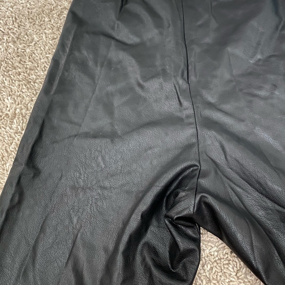 Kittenish vegan leather shorts